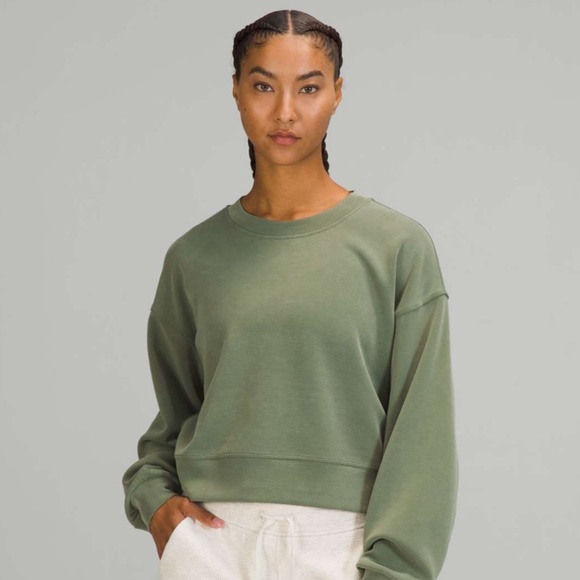 Lululemon Perfectly Oversized Cropped Crew *Softstreme™ (Green Twill) - Picture 1 of 6
